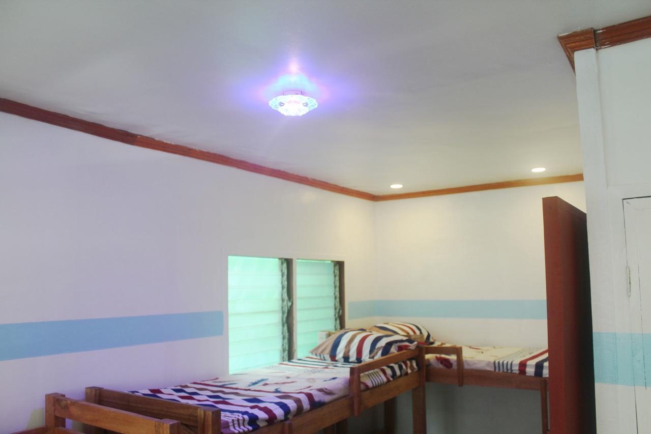 J'S Backpackers Hostel Davao City Exteriör bild